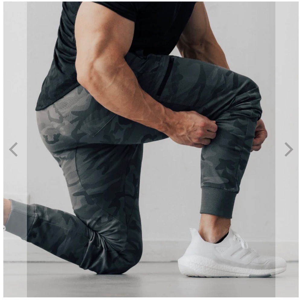 Men’s Khaki Joggers